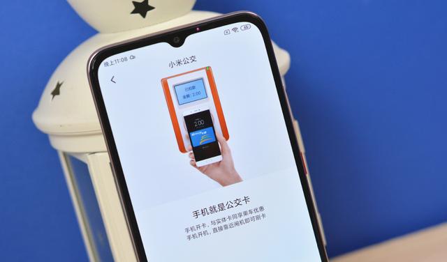 iPhone SE的用户开始后悔了，5000mAh+128GB起步，仅售999元