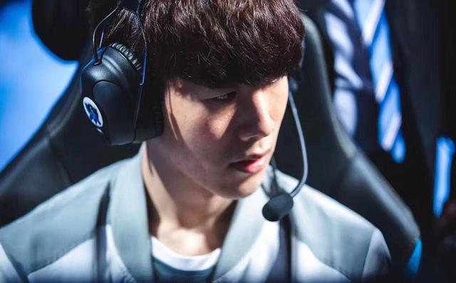 三年蜕变!2017年6月3Theshy正式成为IG队员,登台比赛