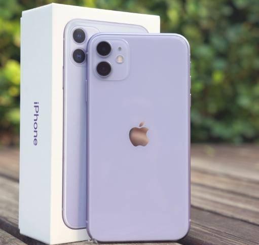 苹果扛不住了，iPhone11一夜跌至“小米价”，但我劝你别入手了