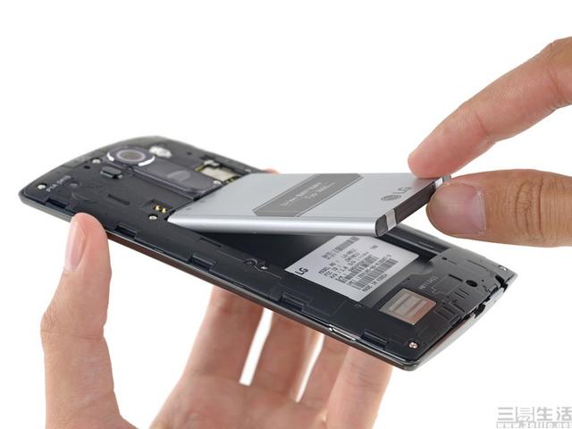 三星的这款新机，再次证明可更换电池回不来了