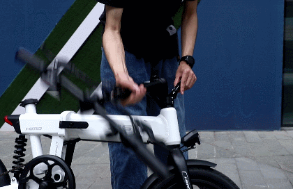 小米“迈凯伦”级电动车！续航80公里，陆家嘴金融男：上班不迟到