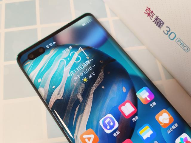 从3999降至3689,麒麟990+50倍变焦,网友:买早了