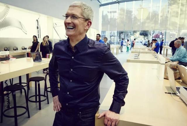 大降4300元，库克彻底妥协了，网友：不考虑iPhone 11了