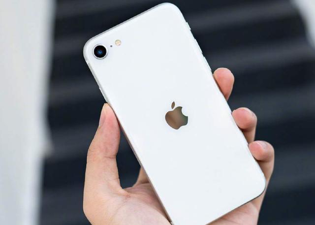 从3299跌至2999，最便宜iPhone降临，iOS13+苹果A13