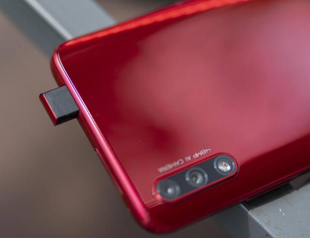 荣耀X10再次传来好消息，20日将正式发布，价格更感人