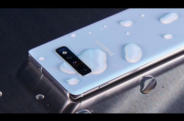 你的安卓手机用一年就会变卡？那是因为你没挑到好的