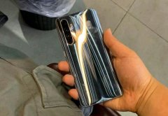 降价500元，骁龙865+12GB内存+65W闪充，网友：5G手机贬值太快了