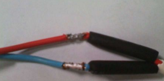 笔记本电池充不进电的解决经验