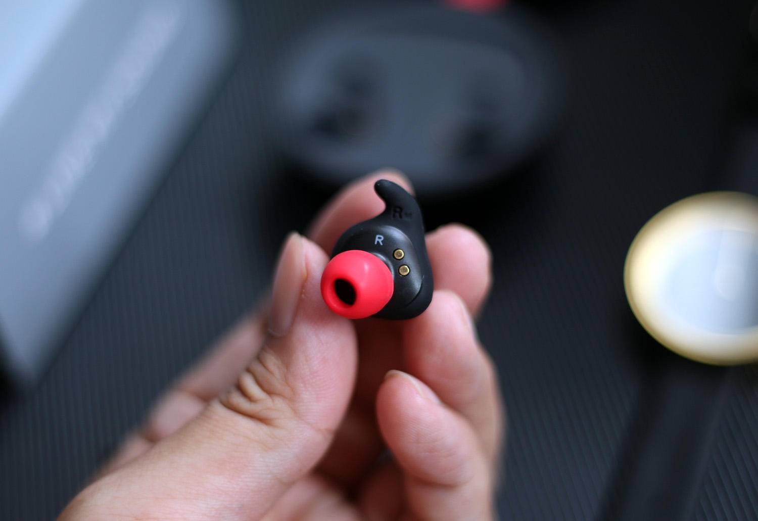 打造运动耳机“三栖”形态,HAKII FIT蓝牙耳机用起来如何?