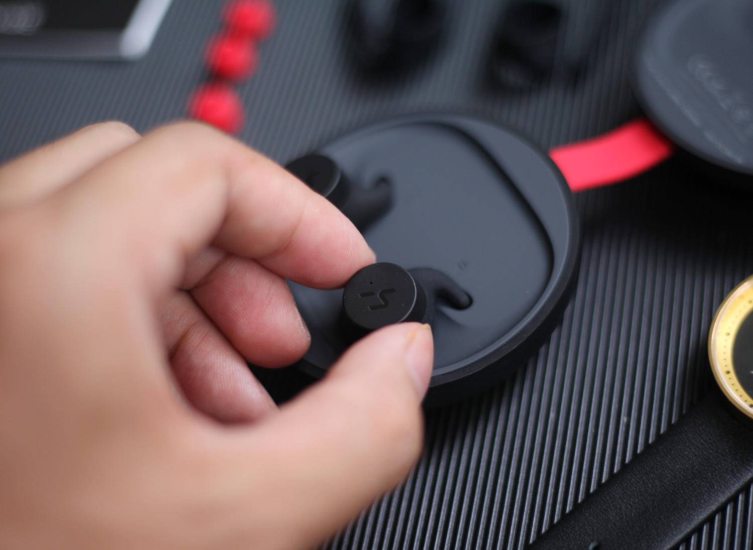 打造运动耳机“三栖”形态,HAKII FIT蓝牙耳机用起来如何?