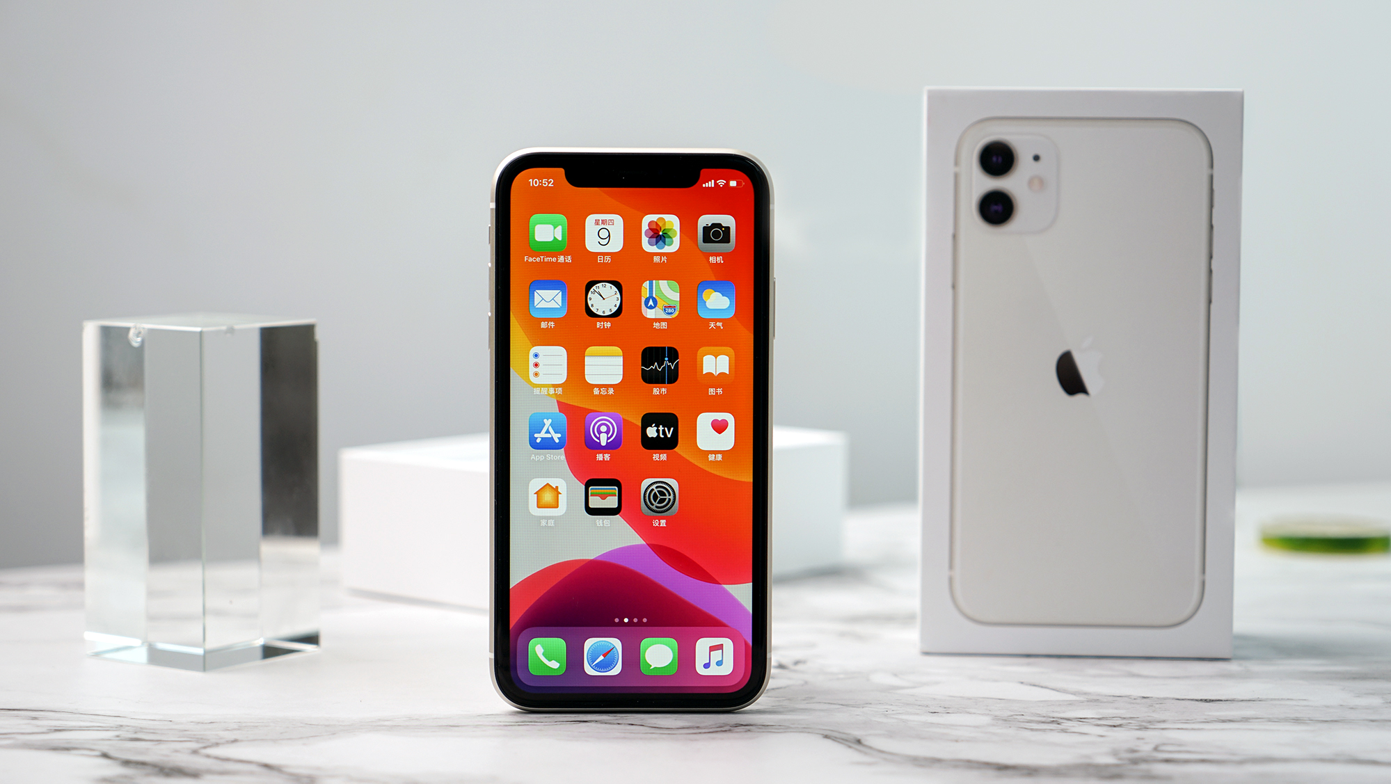想换iPhone别跟风，这三款才是极致性价比，用三五年不卡顿