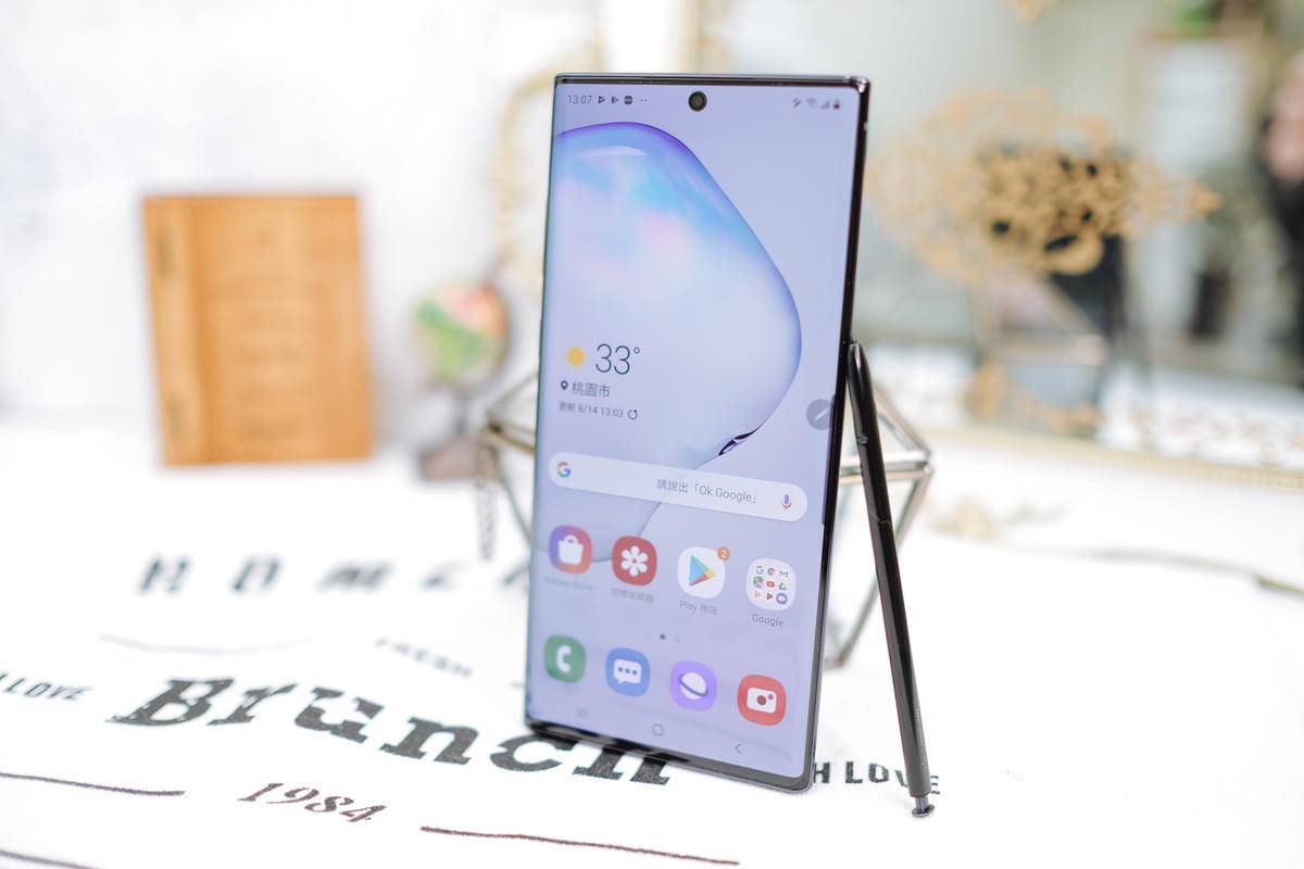 三星彻底妥协了，三星note10+跳水3301元，可惜太晚了