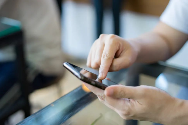 华为EMUI系统或停留安卓11，无法更新