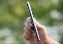 友商崛起时代到来，没有了华为的桎梏，真我也要强出头