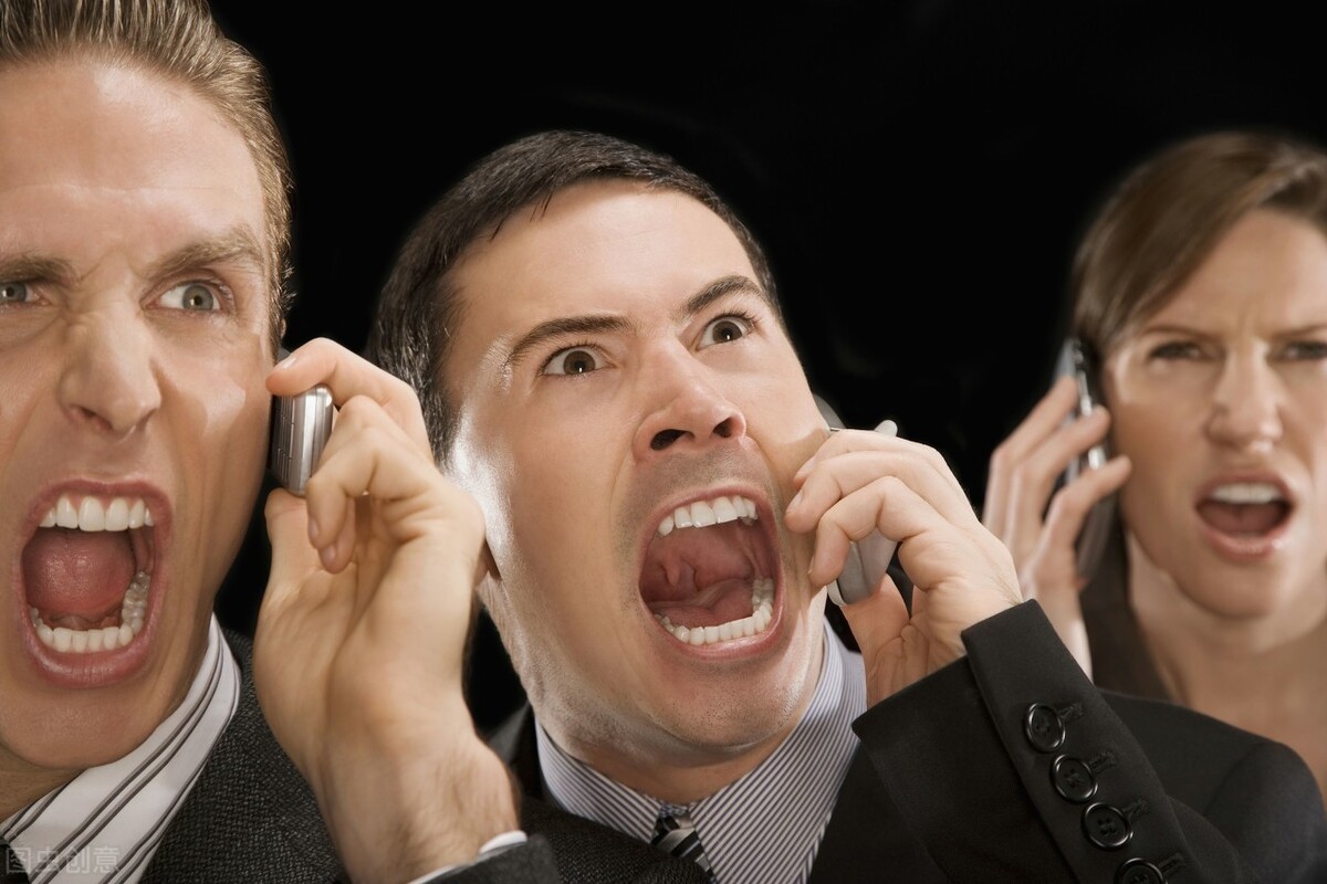 还在乱下载APP？出现4种情况，可能你被“监听”了