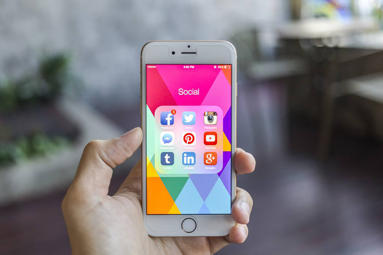 重压之下的有力回击，华为第二季度销量追平三星，小米出现下滑