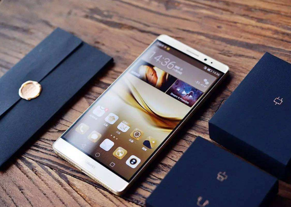 华为旗舰机在全球市场的销量，整体数量是非常庞大的