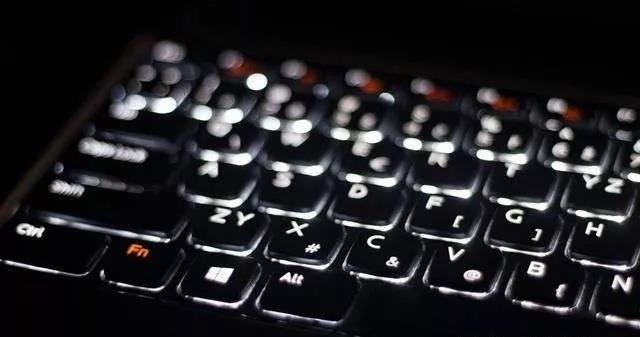 笔记本键盘上的fn键到底有什么用?