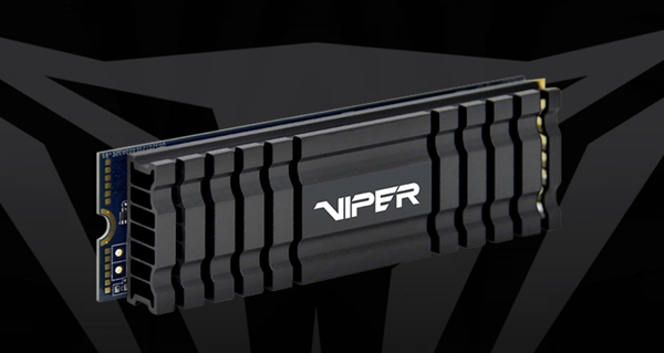 打磨15个月：博帝旗舰SSD终于上市，硕大散热片