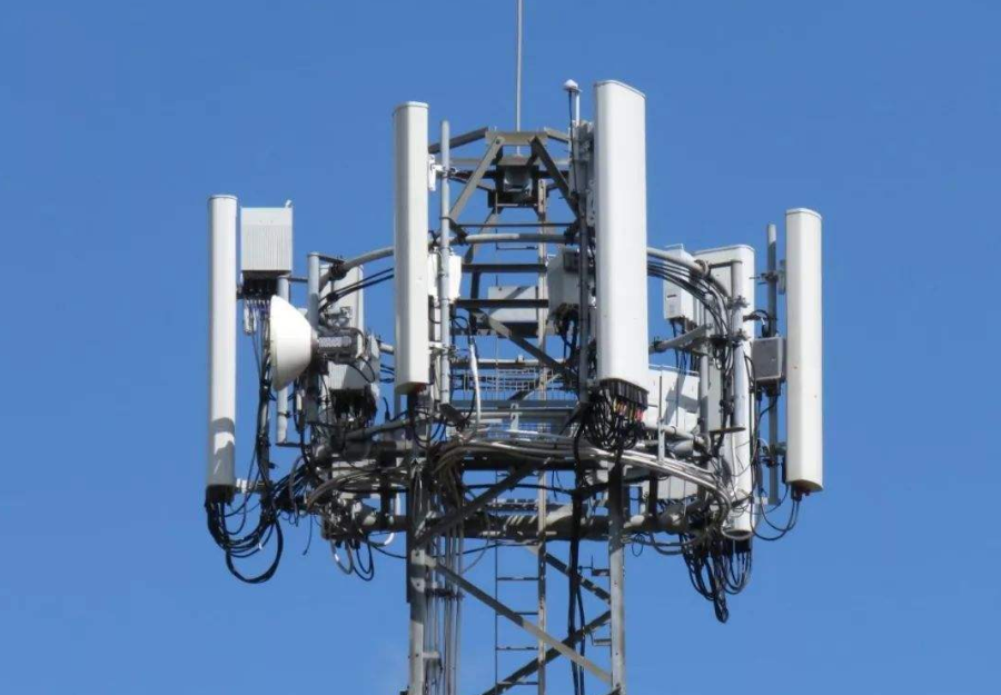 华为芯片诞生史（下），麒麟的逆风翻盘，这枚核弹功不可没