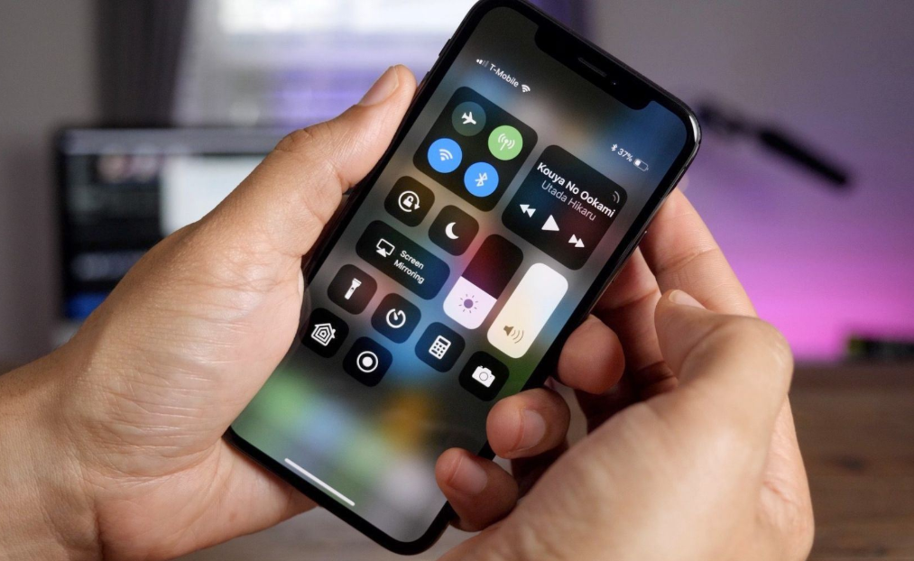 国产品牌越来越贵，iPhone却一直在降低价格，这是为何？