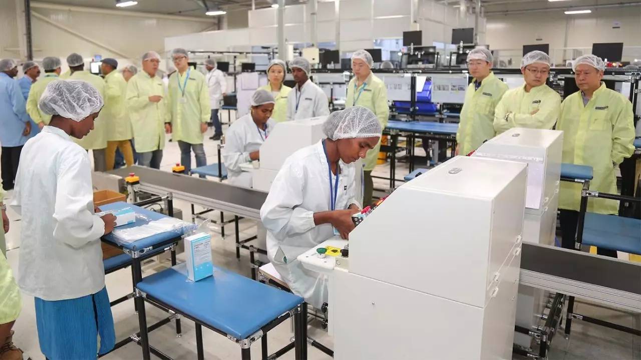 库克想干什么？苹果将3成业务搬离中国，目的地是东南亚、印度