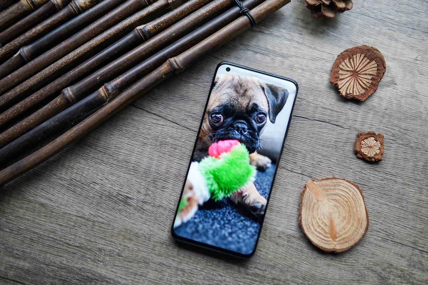 小米10至尊版上手体验，这才是一款合格的高端水桶机该有的样子