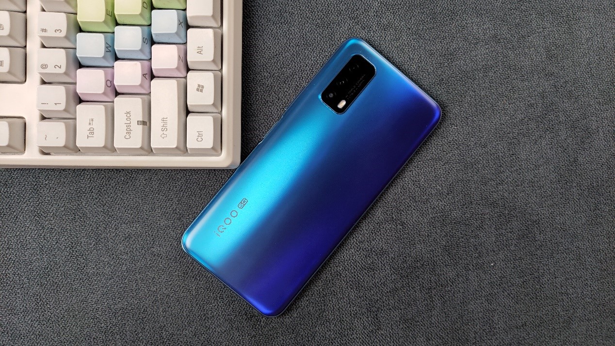 目前最值得买的3部千元机，看看有你在用的么？