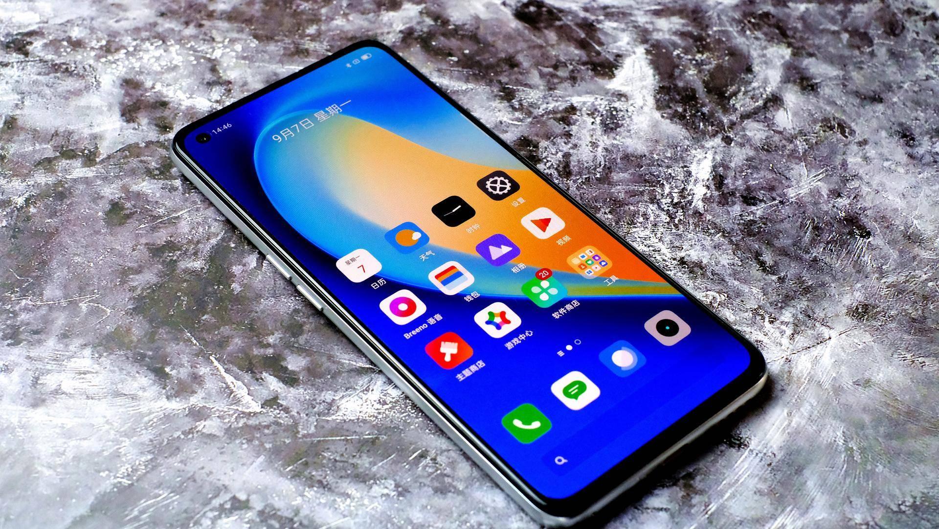 目前最值得买的5款手机，你入手了哪一部？