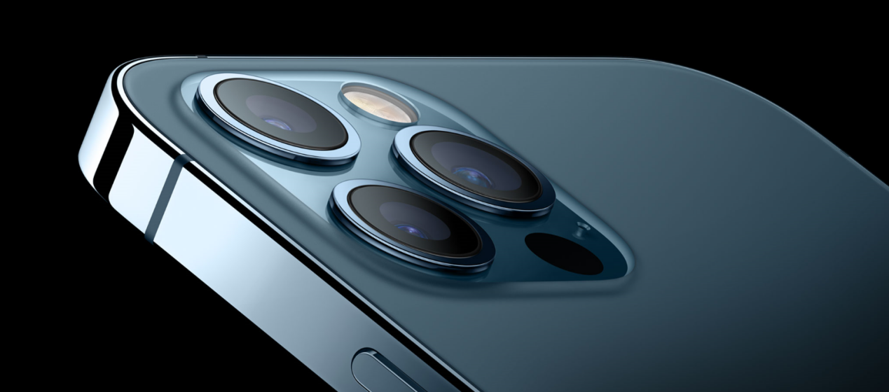 怎么那么有钱买iphone12？干脆来几十箱谷小酒