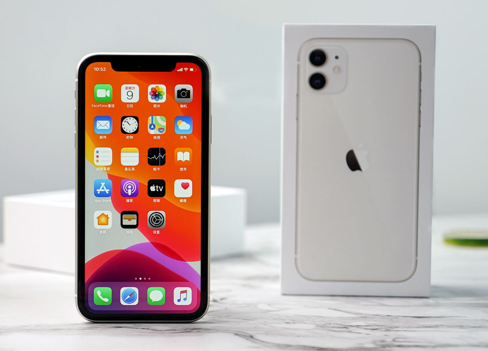 苹果发布iPhone 12系列新机，惊喜不够，创新点太少