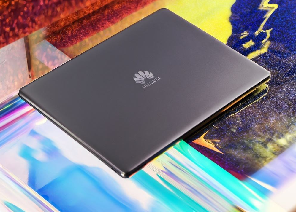 华为已经开发出纯国产的电脑，但是想超越苹果，还有很长的路要走