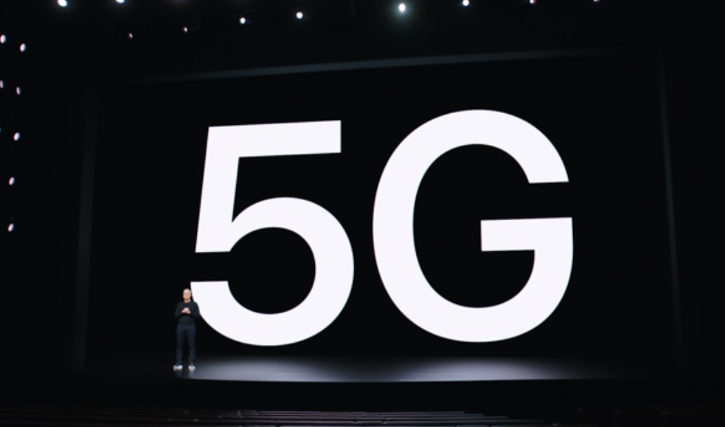 苹果12新机发布：5549元苹果和同价位的安卓旗舰你选哪个？