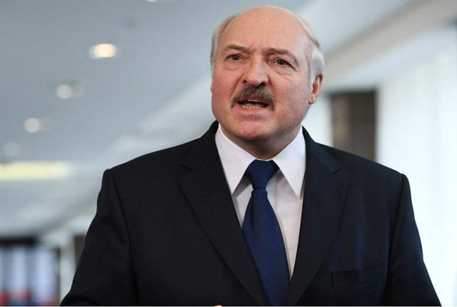 果然,暴徒都是雇来的!一天100卢布,年纪越大给得越多