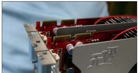 双显卡交火怎么设置？