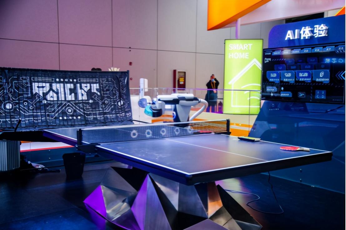 5G+AI成进博会亮点，高通携中国伙伴拓展多领域5G应用