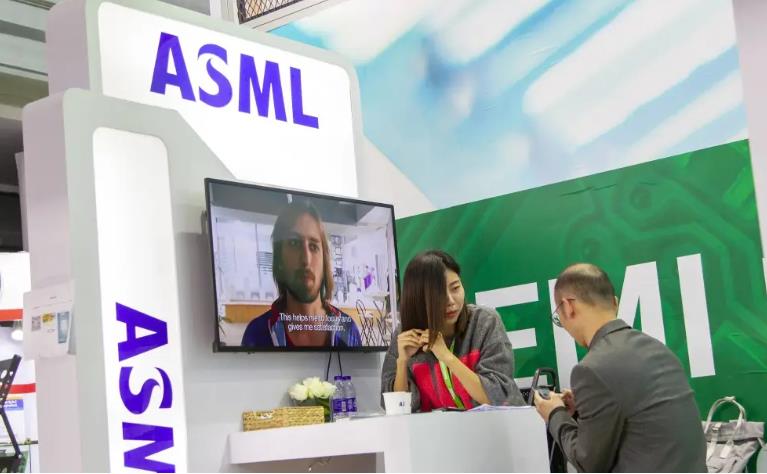 ASML总裁称对中国出口光刻机不设坎,但EUV就是买不到