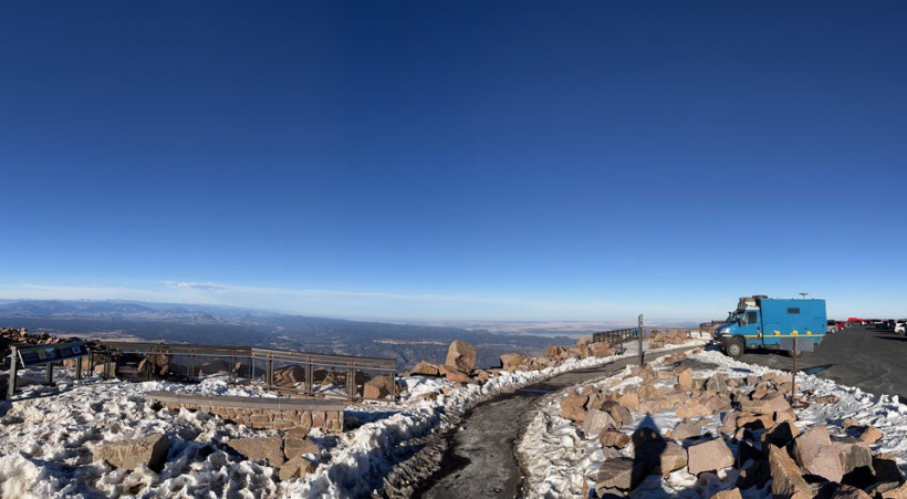 马斯克星链最新测速:2800 米高山下载速度可达 370Mbps