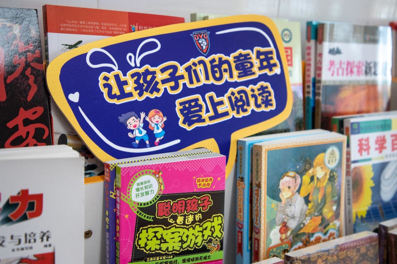 C:\Users\XIAOPA~1\AppData\Local\Temp\WeChat Files\7e318e7e5b85d96c1d1ab7e0d85c842.jpg