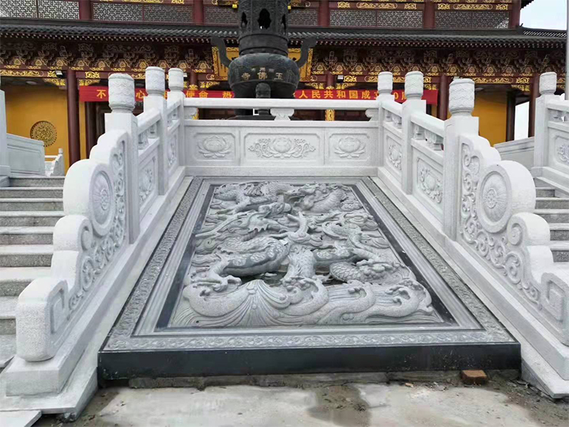 石材雕刻栏杆中青石栏杆和汉白玉栏杆的价格优势