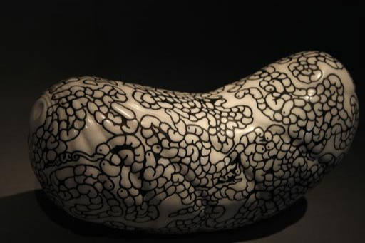 汉白玉是大理石，不是玉石