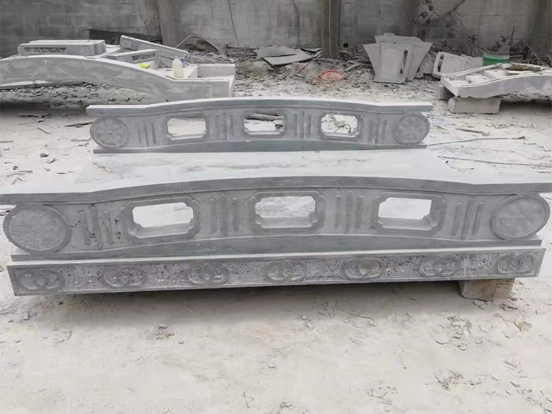 汉白玉石材栏杆和园林景观中整体石桥的价格