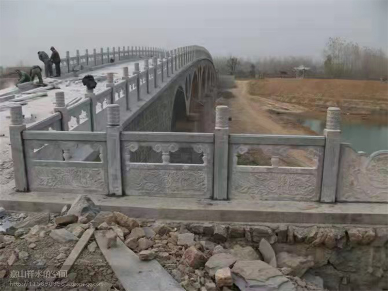 青石石材栏杆的雕刻与安装技术要求