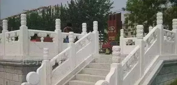 即将火爆2019的石材栏杆造型，千万不要错过！