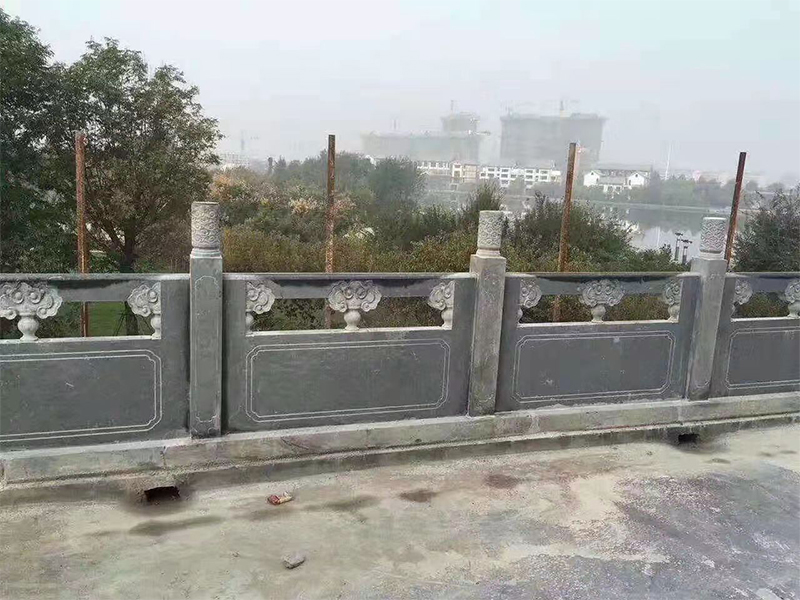 石栏杆雕刻厂家，石材栏杆定做，专业工匠安装