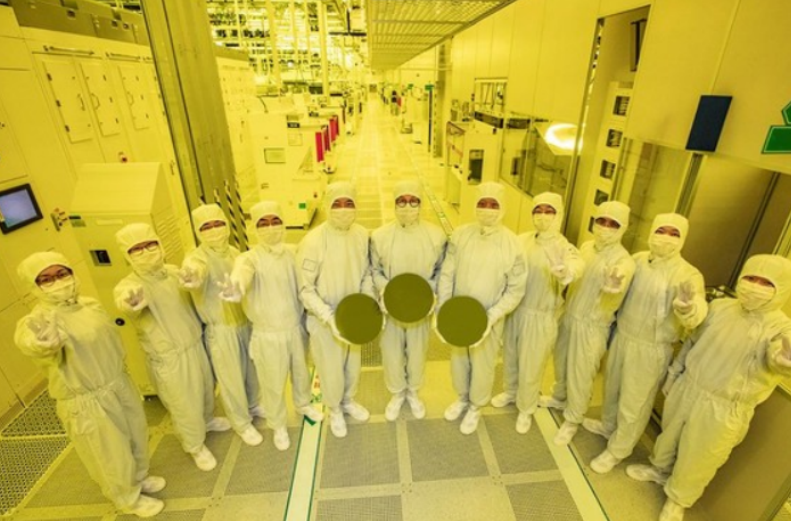 紧追 SK 海力士,三星电子将在今年推出 236 层 NAND 闪存