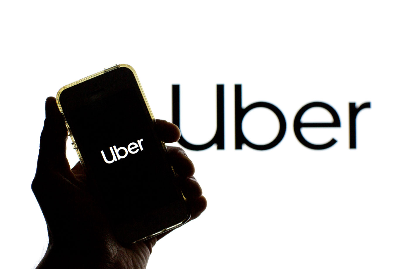 网约车巨头 Uber 回应遭黑客攻击:用户出行记录等敏感数据未被入侵 Uber