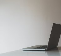 百度关键词排名上不去第一页，是为什么?站长要怎么做？