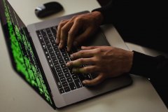 FBI 成功“黑入”勒索软件集团 Hive 服务器