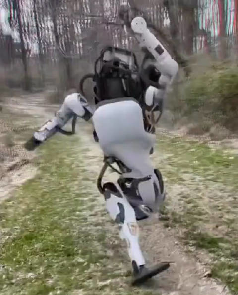 波士顿动力机器人学会了拳击?假视频在社交媒体上疯传